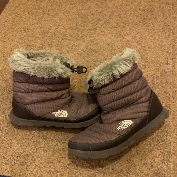 The North Face Nuptse Faux Fur IV Boots Thermoball Micro Baffle Booties Sz 6 - Picture 4 of 8